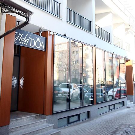 Hotel Doa Скопие Екстериор снимка