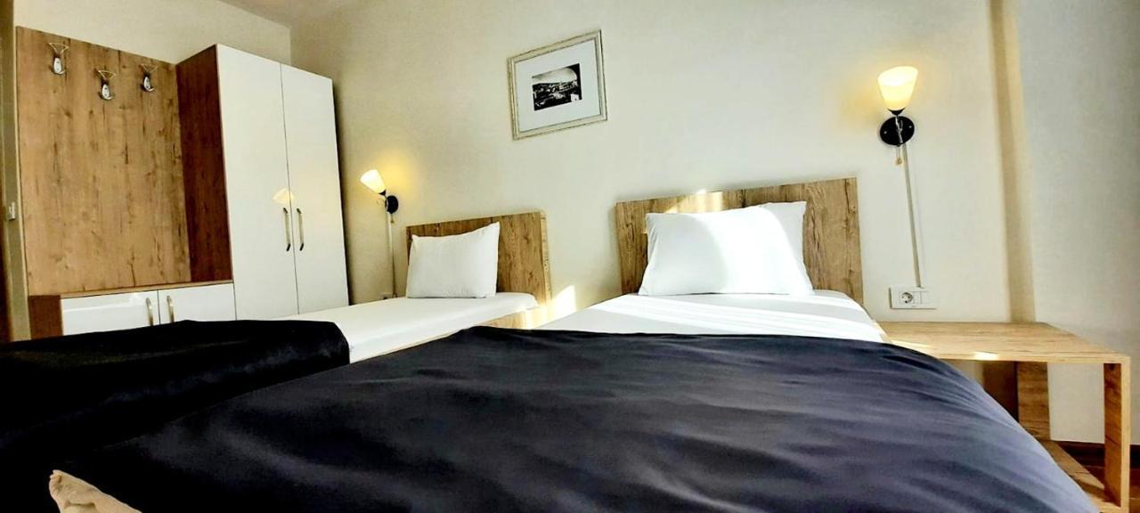 Hotel Doa Скопие Екстериор снимка