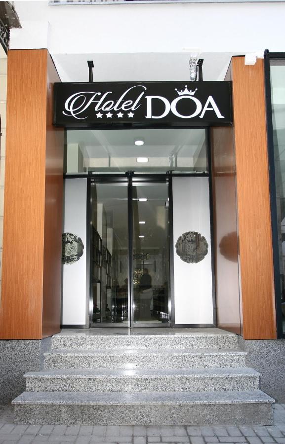 Hotel Doa Скопие Екстериор снимка